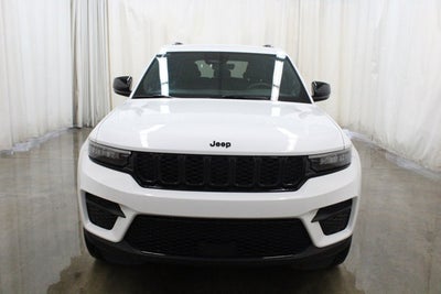 2025 Jeep Grand Cherokee Altitude 4X4