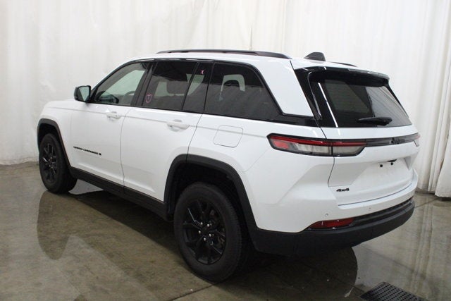 2025 Jeep Grand Cherokee Altitude 4X4