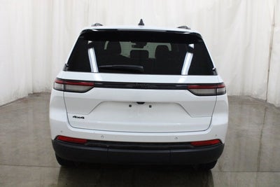 2025 Jeep Grand Cherokee Altitude 4X4