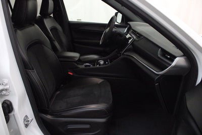 2025 Jeep Grand Cherokee Altitude 4X4