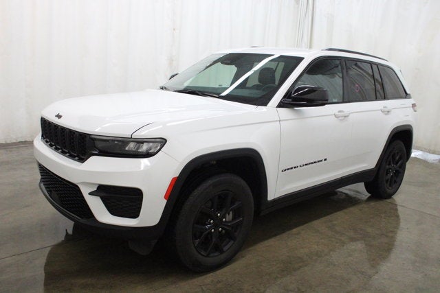 2025 Jeep Grand Cherokee Altitude 4X4
