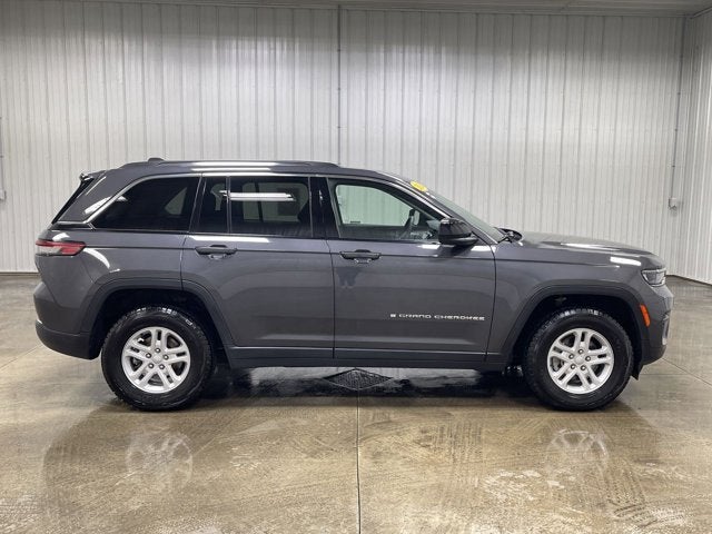 2024 Jeep Grand Cherokee Laredo 4X4