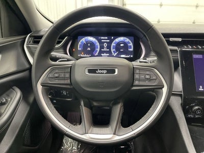 2024 Jeep Grand Cherokee Laredo 4X4