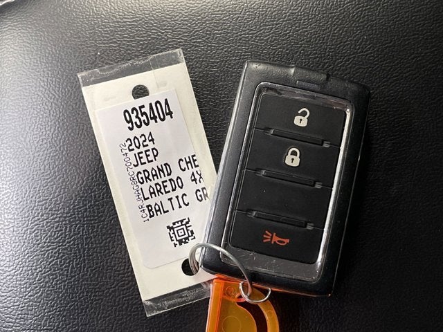 2024 Jeep Grand Cherokee Laredo 4X4
