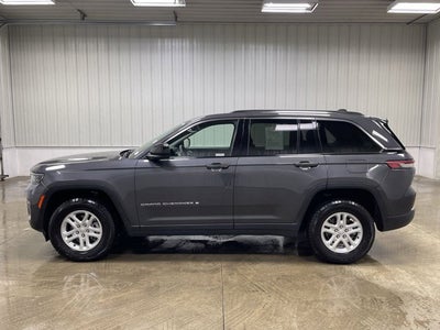 2024 Jeep Grand Cherokee Laredo 4X4