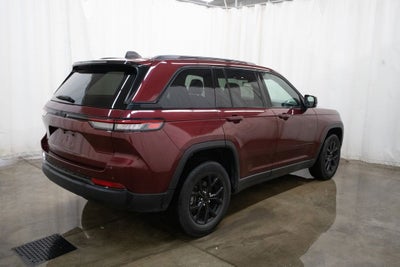 2024 Jeep Grand Cherokee Altitude