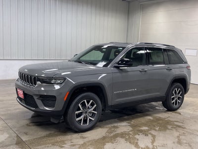 2027 Jeep Grand Cherokee Laredo X