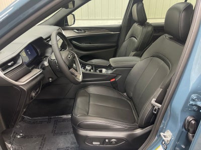 2027 Jeep Grand Cherokee Limited Reserve