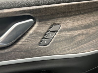 2027 Jeep Grand Cherokee Limited Reserve