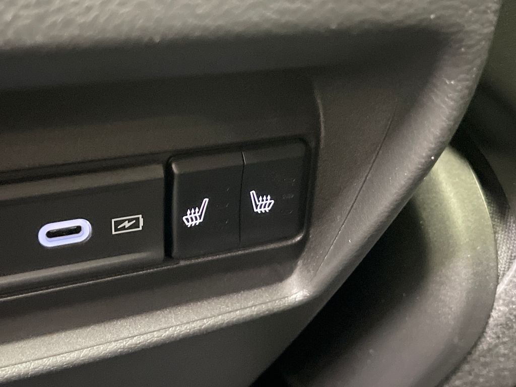 2027 Jeep Grand Cherokee Limited Reserve
