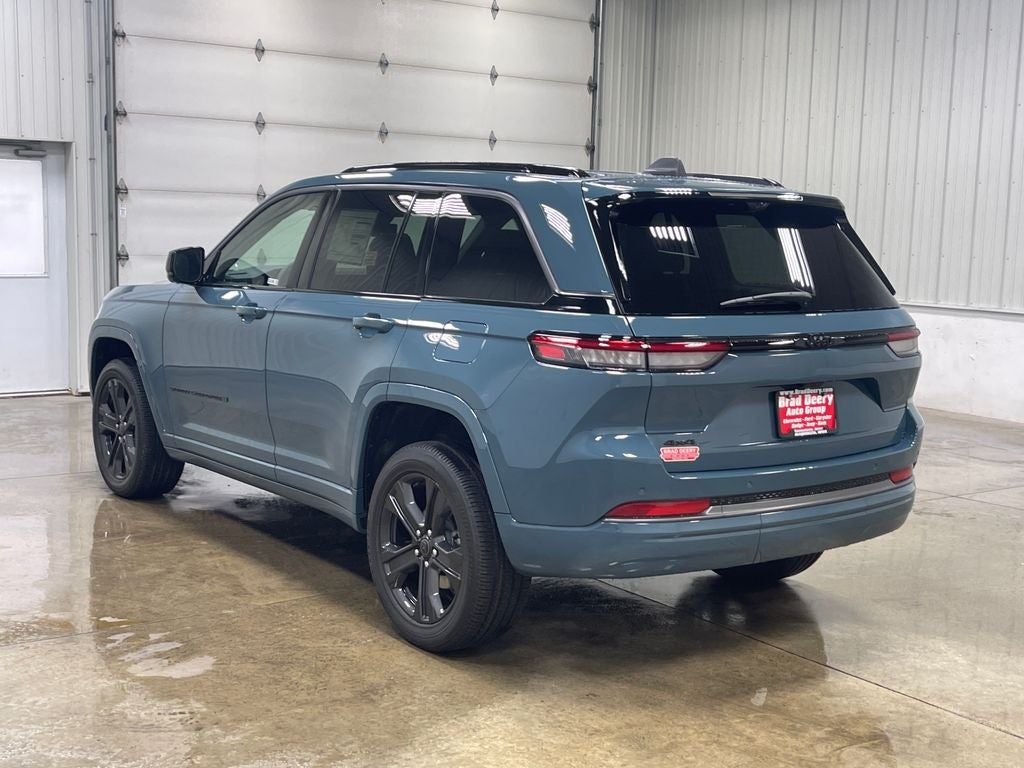 2027 Jeep Grand Cherokee Limited Reserve