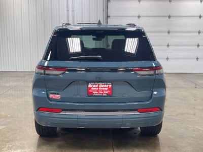 2027 Jeep Grand Cherokee Limited Reserve