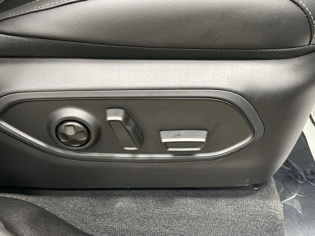 2026 Jeep Grand Cherokee L Limited 4X4