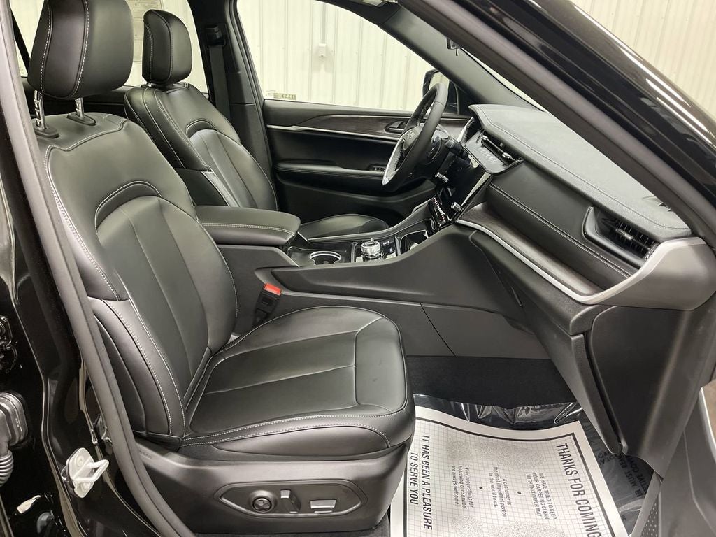 2026 Jeep Grand Cherokee L Limited 4X4
