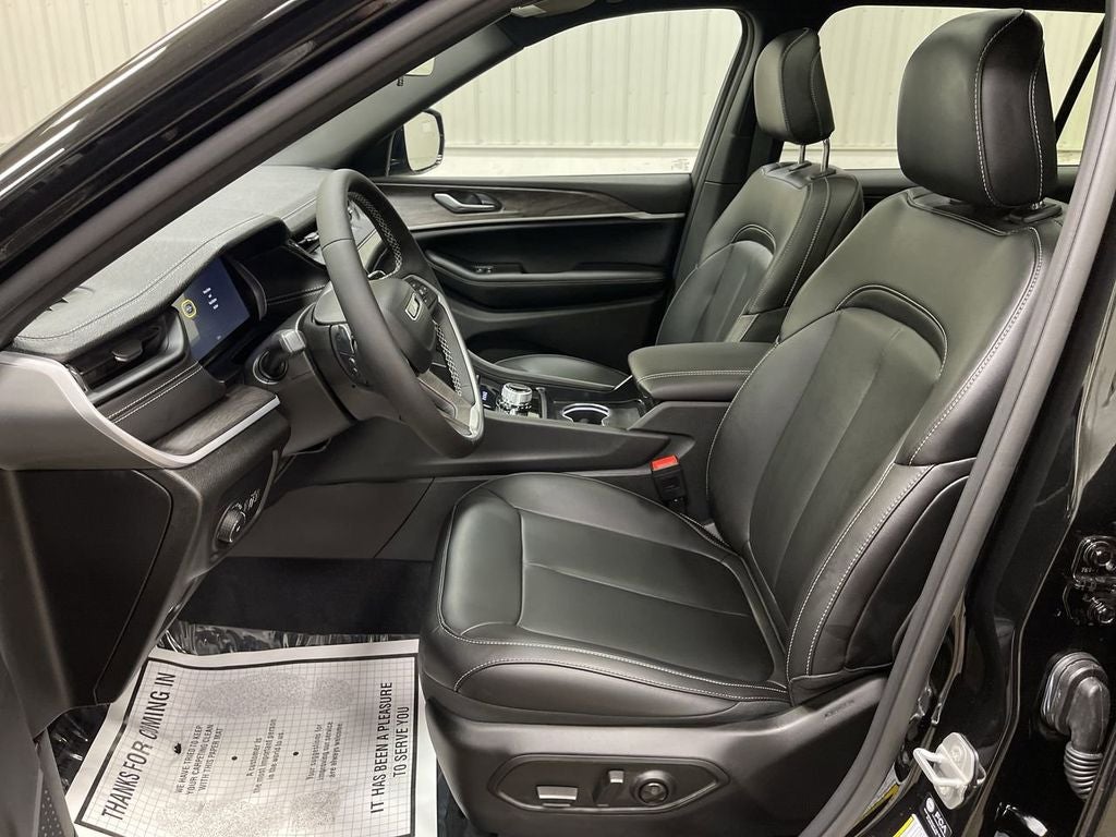 2026 Jeep Grand Cherokee L Limited 4X4