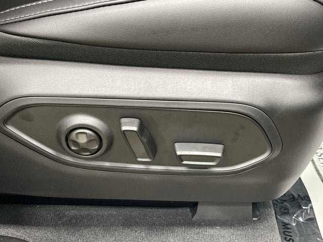 2026 Jeep Grand Cherokee L Limited 4X4