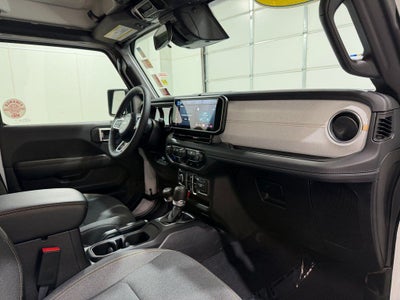 2025 Jeep Wrangler Sahara 4xe