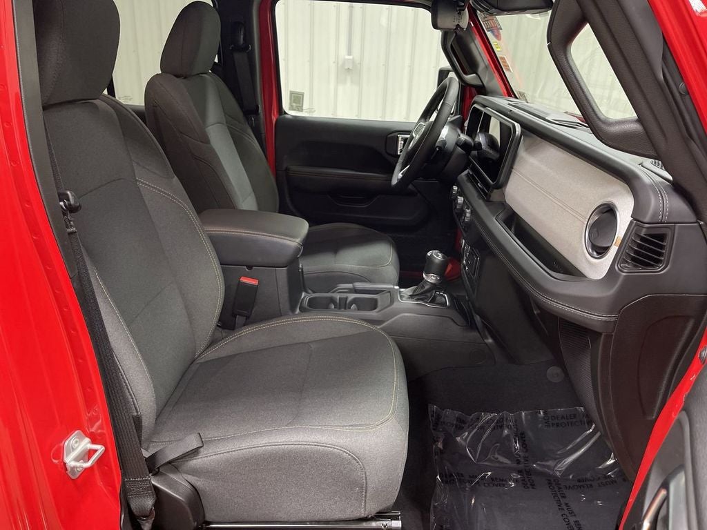 2025 Jeep Wrangler Sahara 4xe