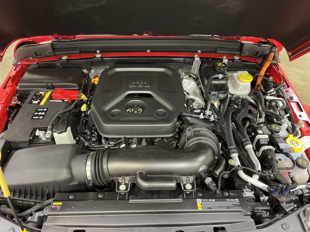 2025 Jeep Wrangler Sahara 4xe