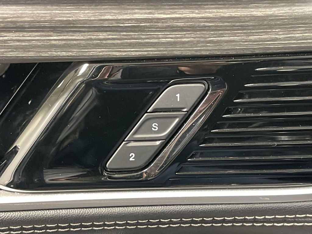 2024 Jeep Wagoneer Series III