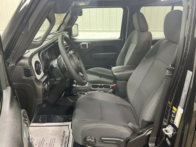 2026 Jeep Gladiator Sport S