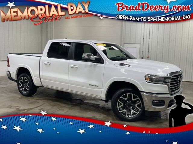 2025 RAM 1500 Laramie Crew Cab 4X4