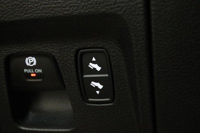2025 RAM 1500 Laramie Crew Cab 4X4
