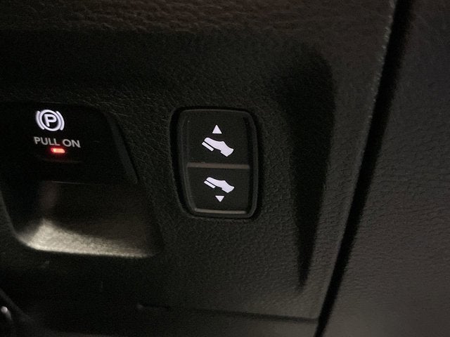 2025 RAM 1500 Laramie Crew Cab 4X4