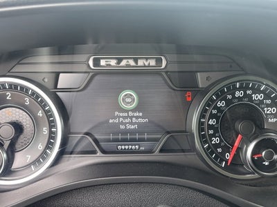 2019 RAM 1500 Laramie Crew Cab 4X4
