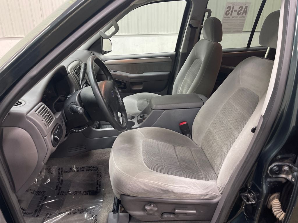 2004 Ford Explorer XLT