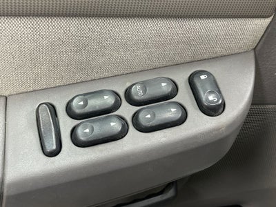 2004 Ford Explorer XLT