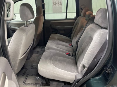 2004 Ford Explorer XLT