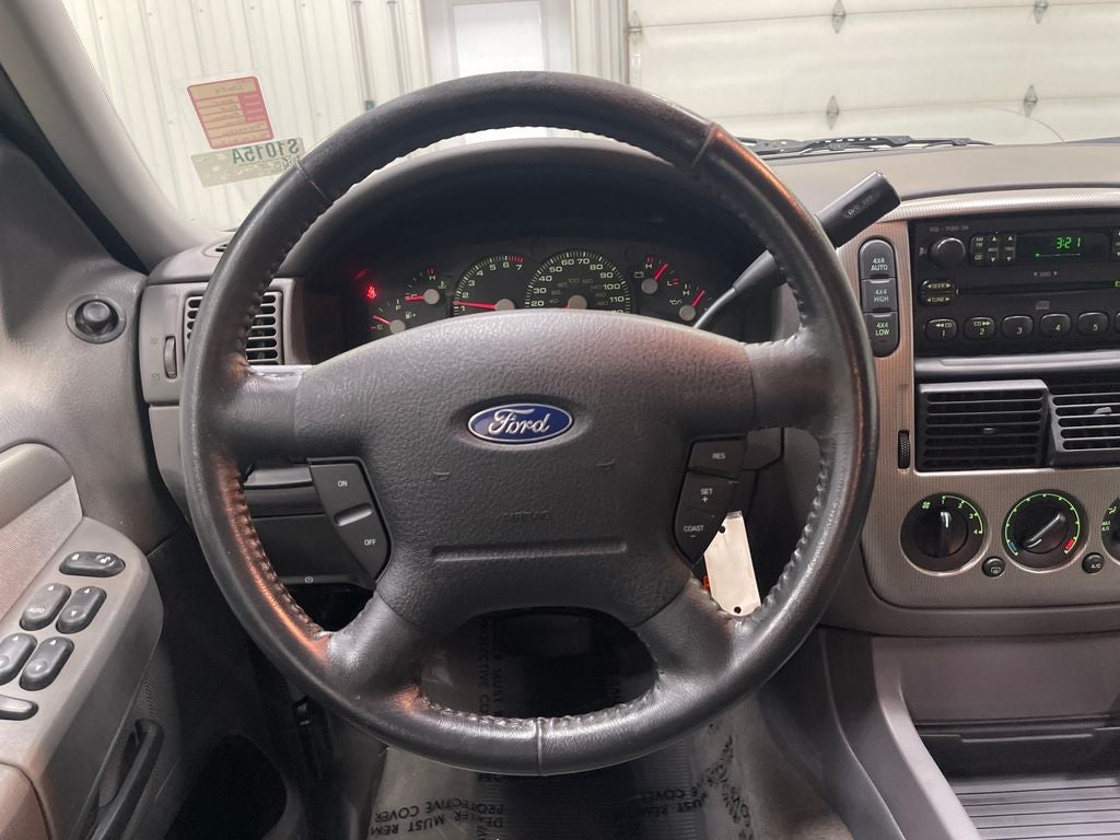 2004 Ford Explorer XLT