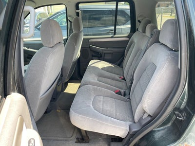 2004 Ford Explorer XLT