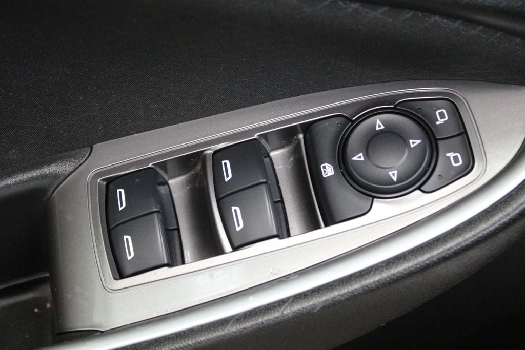 2023 Chevrolet Malibu LS