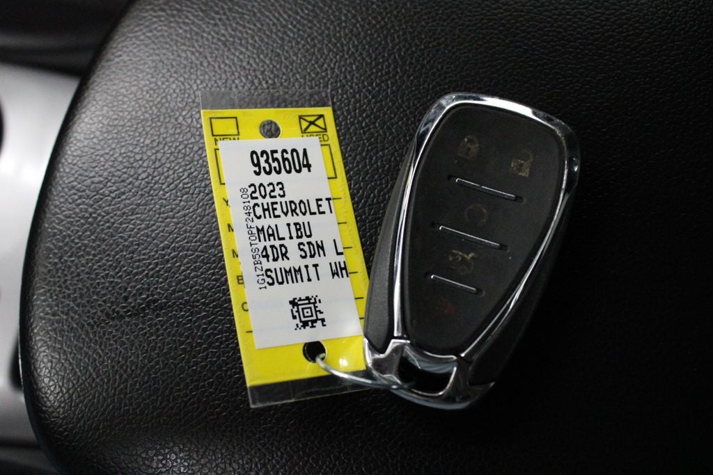 2023 Chevrolet Malibu LS