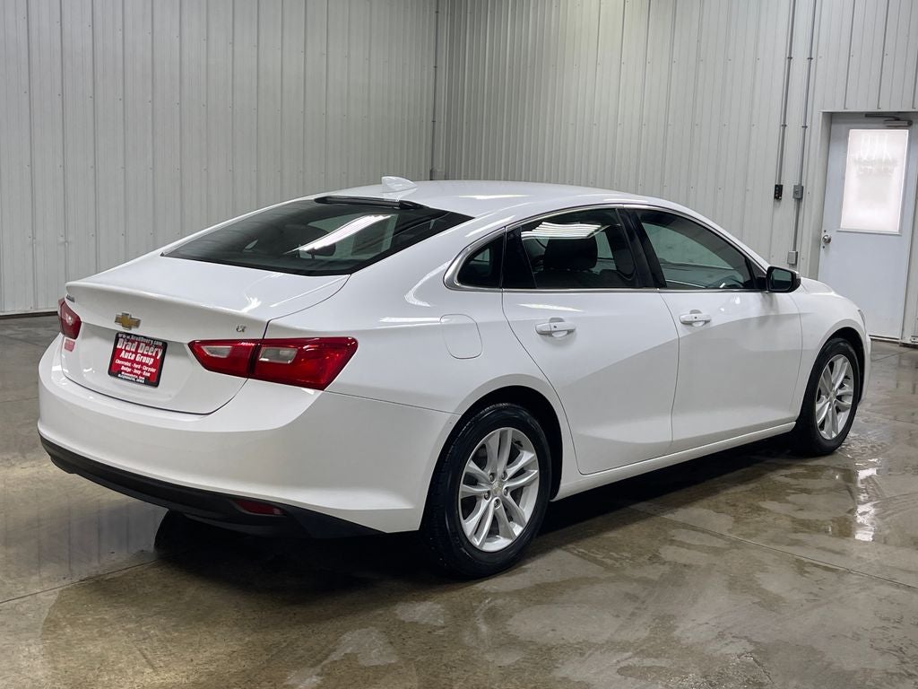 2017 Chevrolet Malibu LT