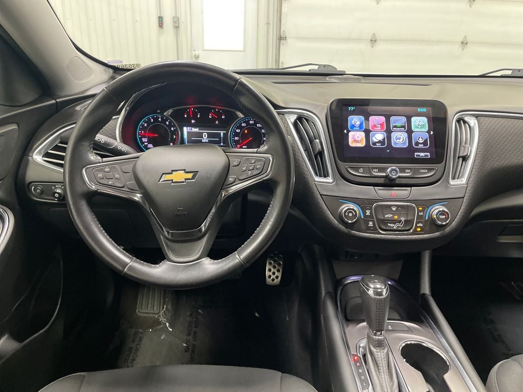 2017 Chevrolet Malibu LT