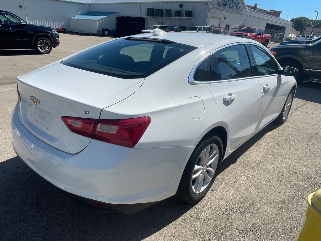2017 Chevrolet Malibu LT 1LT