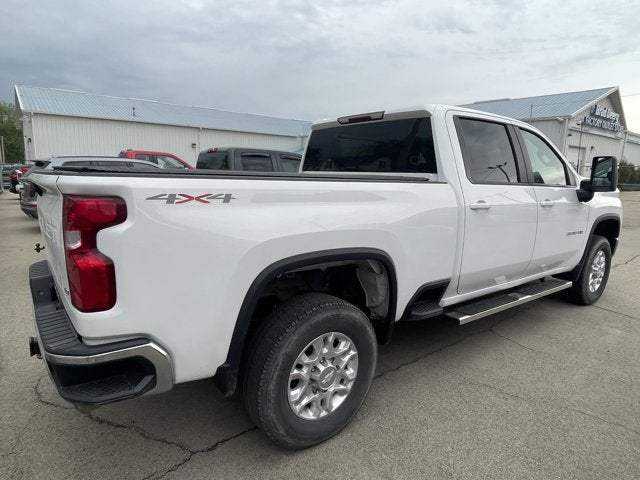 2020 Chevrolet Silverado 3500HD LT Crew Cab 4X4
