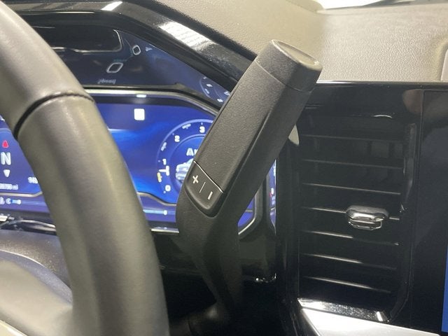 2023 Chevrolet Silverado 1500 LT Crew Cab 4X4