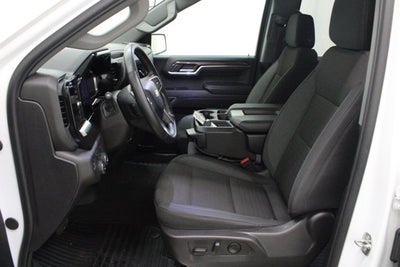 2024 Chevrolet Silverado 1500 LT Crew Cab 4X4