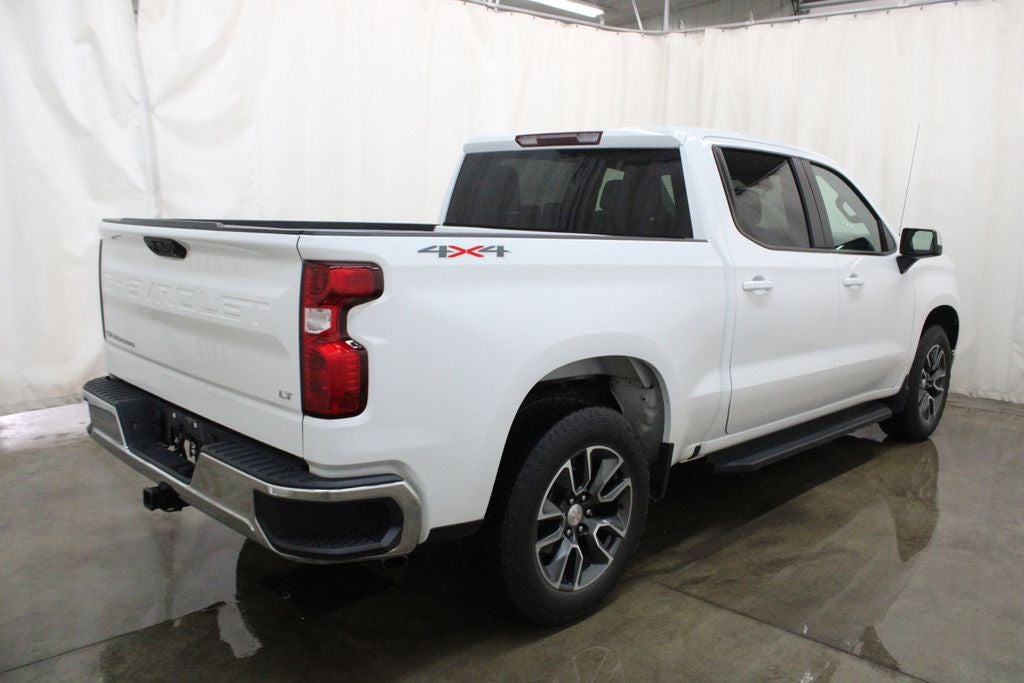 2024 Chevrolet Silverado 1500 LT Crew Cab 4X4