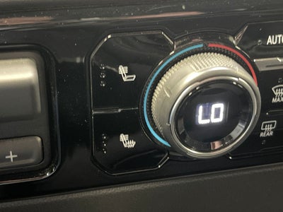 2024 Chevrolet Silverado 1500 LT LT1