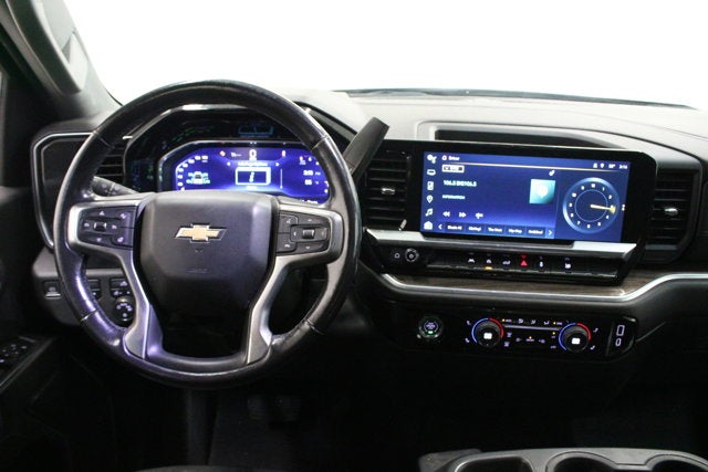 2022 Chevrolet Silverado 1500 LT Crew Cab 4X4