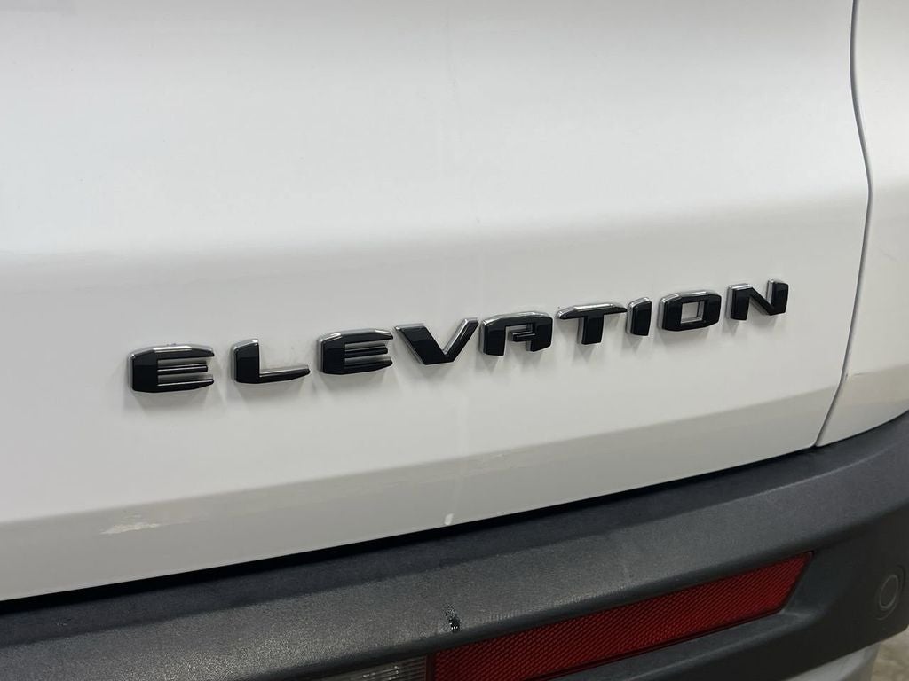 2024 GMC Acadia Elevation