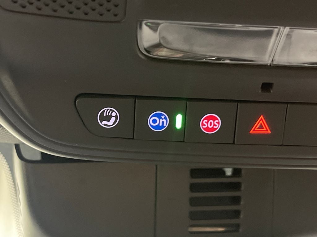 2024 GMC Acadia Elevation
