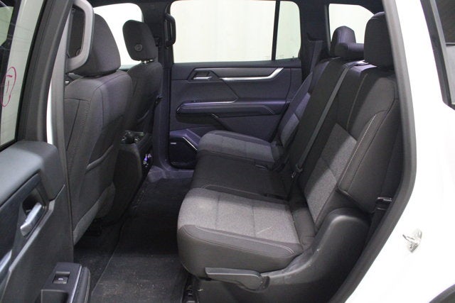 2025 GMC Acadia Elevation AWD