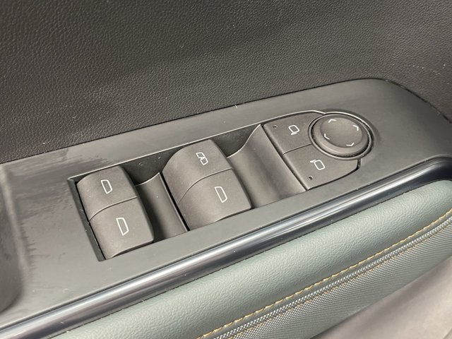 2025 GMC Acadia AT4 AWD