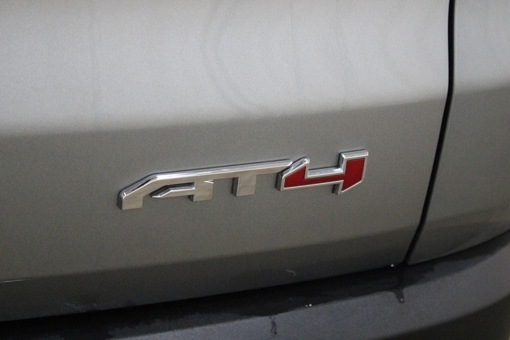 2025 GMC Acadia AT4 AWD